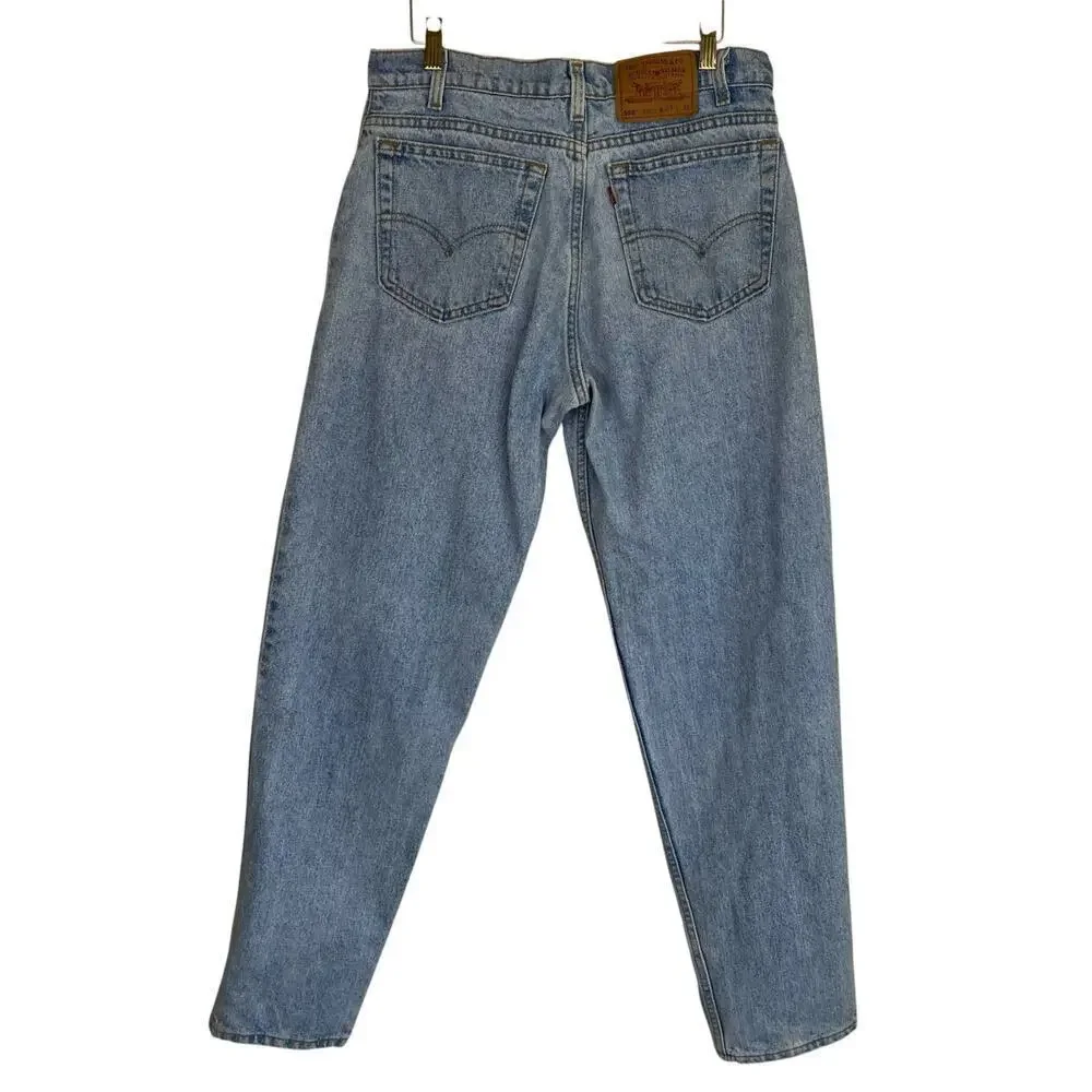 Vintage 90s Levi’s 550 Jeans Relaxed Fit Tapered Leg Light Wash Denim Casual